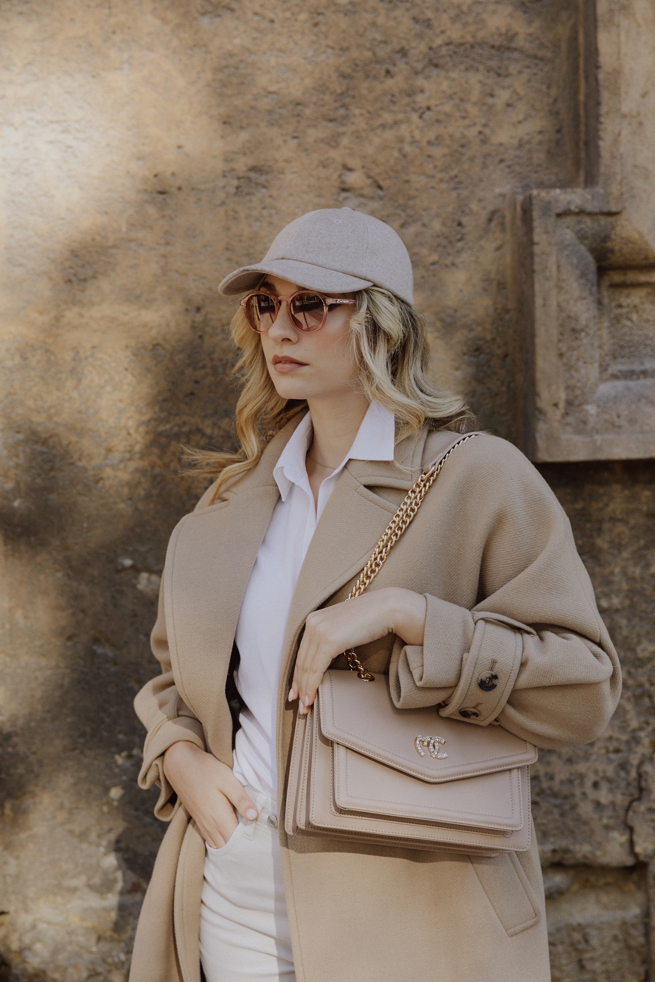 FRANCINE SHOULDER BAG