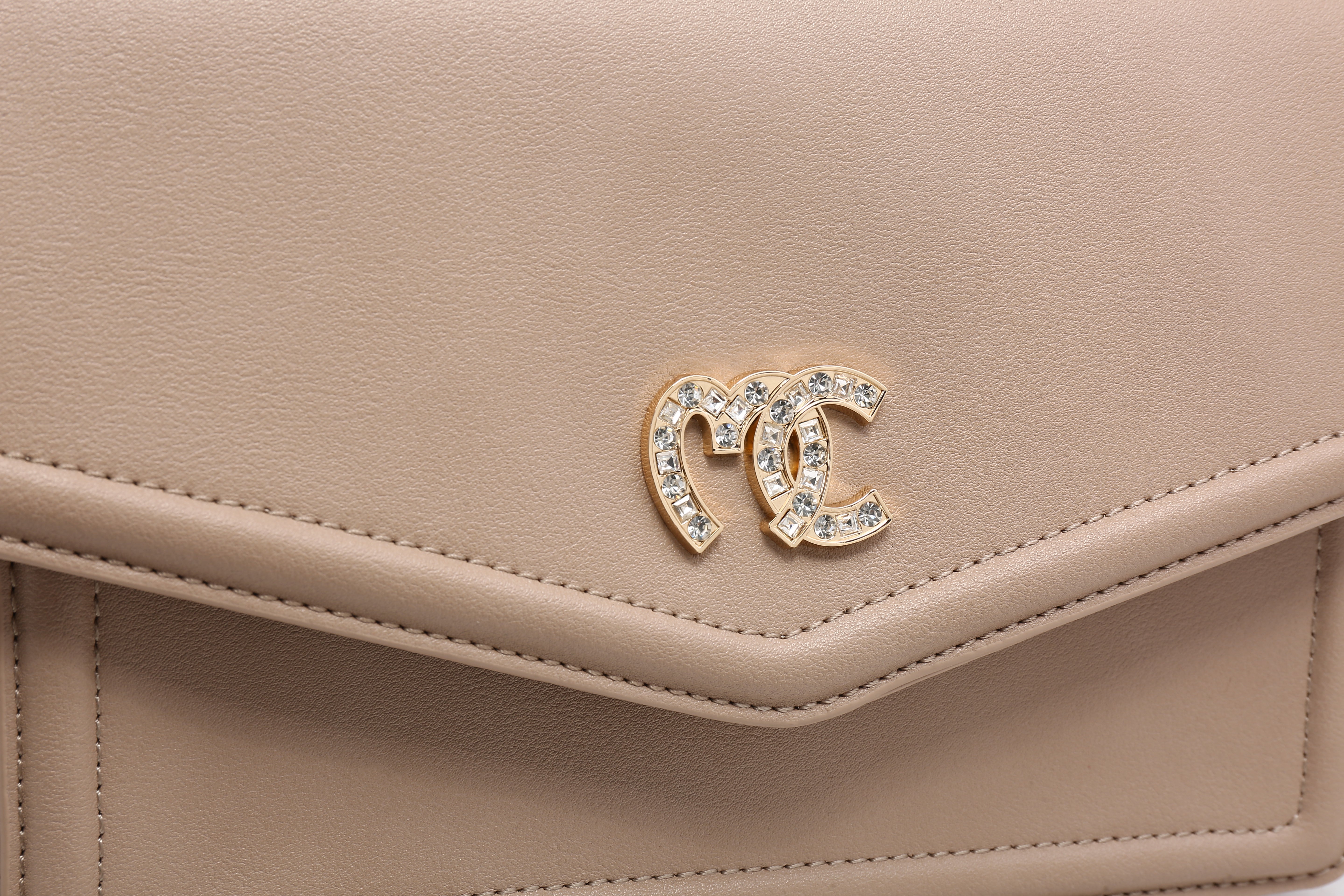 FRANCINE SHOULDER BAG
