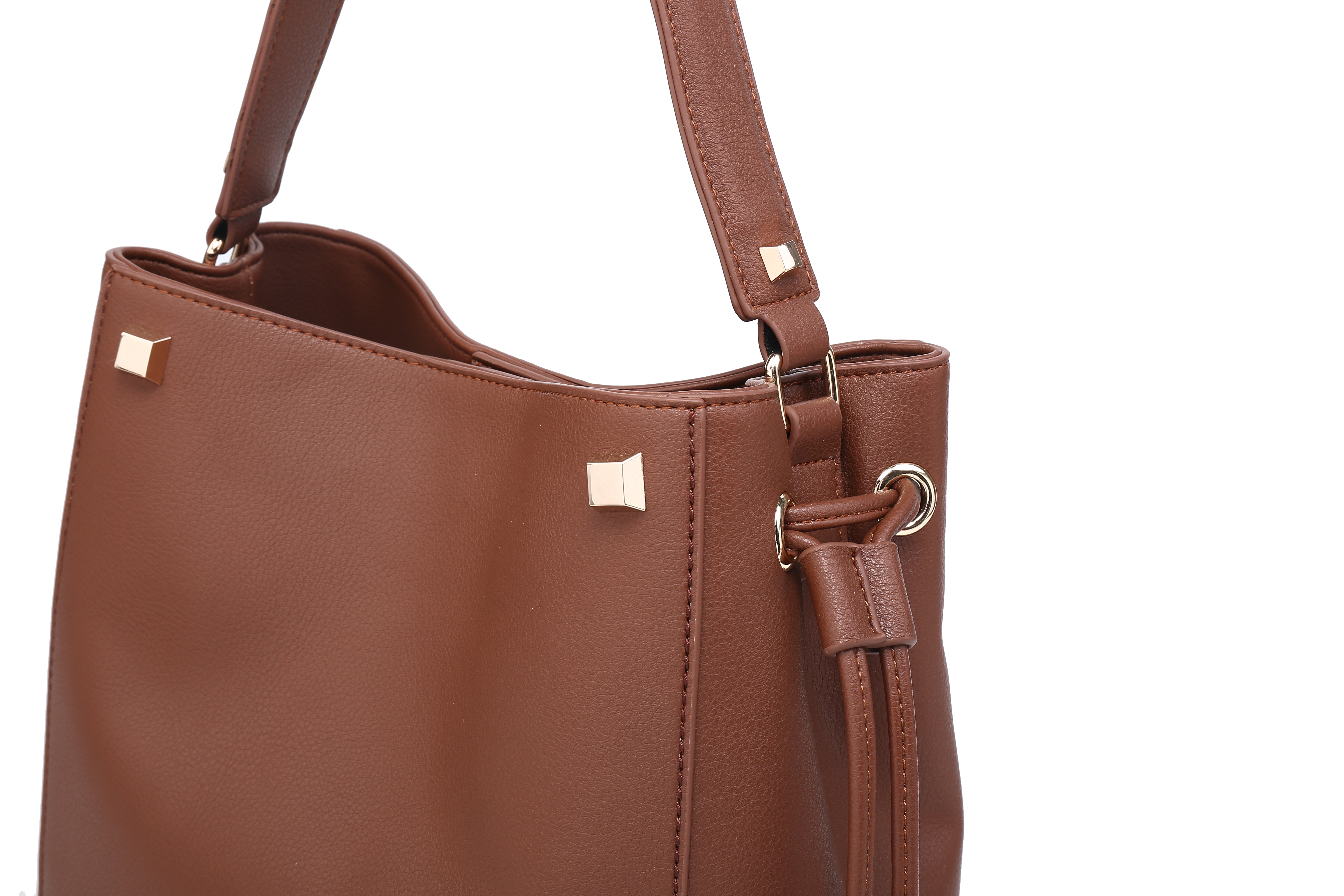 EVELYN BUCKET BAG